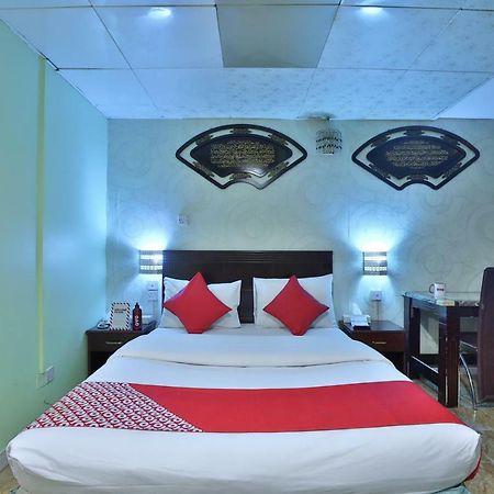 Oyo 261 Remas Hotel Apartment Dubai Ngoại thất bức ảnh