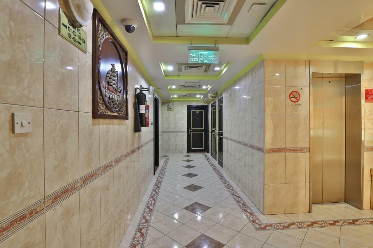 Oyo 261 Remas Hotel Apartment Dubai Ngoại thất bức ảnh
